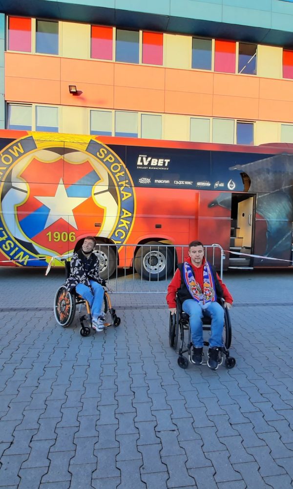 Spotkanie przed stadionem Wisły Kraków
